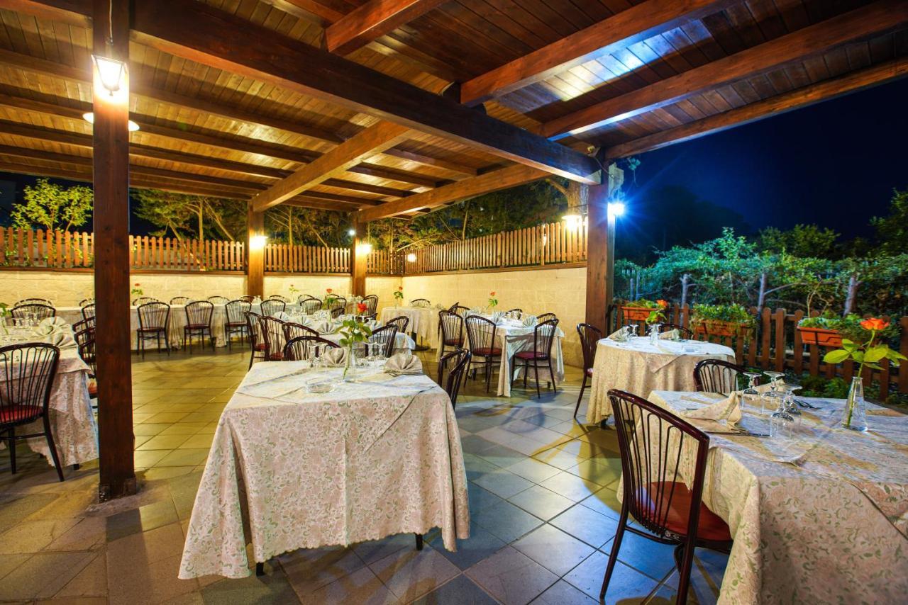 Hotel Murgia Сантерамо-ін-Колле Екстер'єр фото